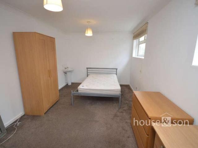 House for rent in Charminster, Bournemouth