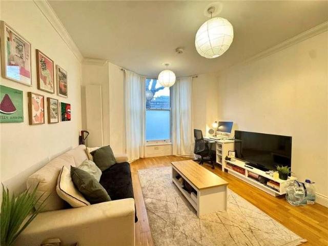 Apartment for rent in Cat Hill, Isle Of Man