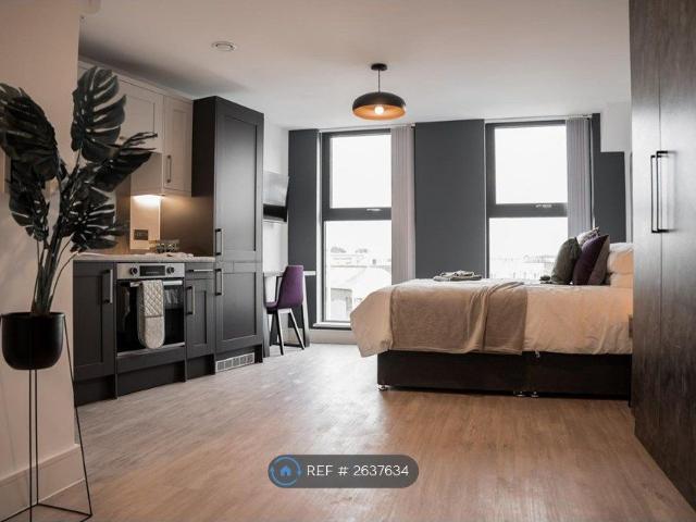 Studio for rent in Jewellery Quarter, Isle Of Man