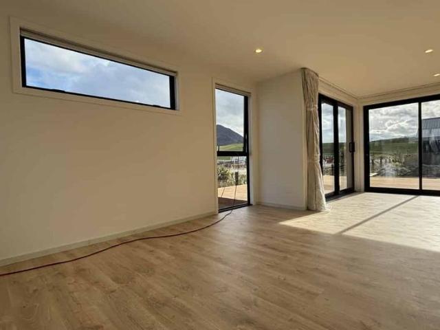 House for rent in Otakou