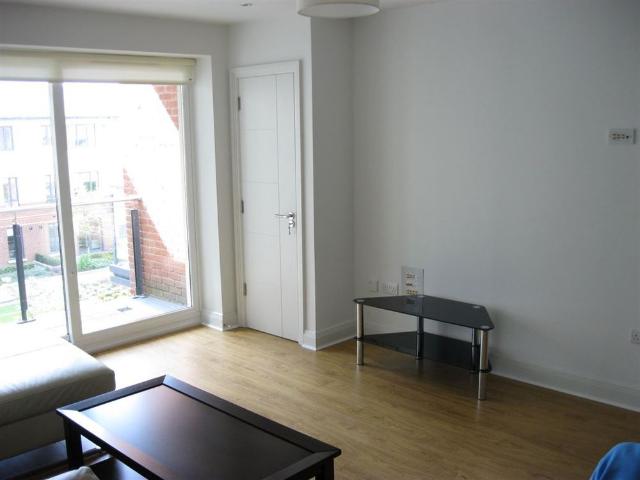 Apartment to rent in Lucan, North Tipperary