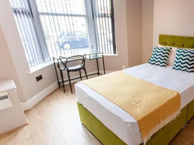 House for rent in Kensington, Calderstones