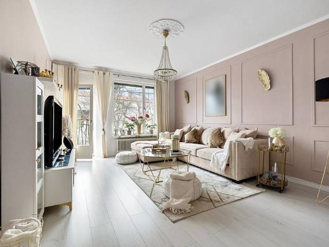 Bostad till salu i Solna, Stockholm