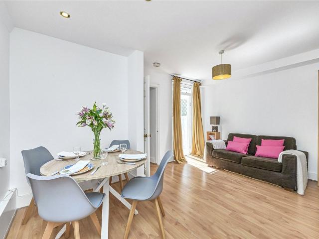 Apartment for rent in London Borough of Hammersmith and Fulham, Greater London