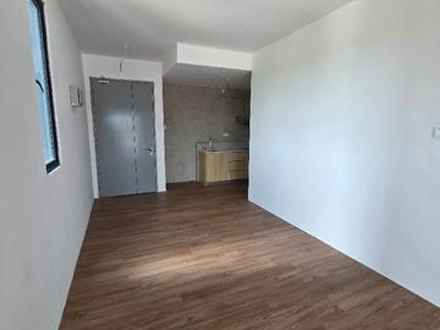 Apartment for sale in Sibu Laut