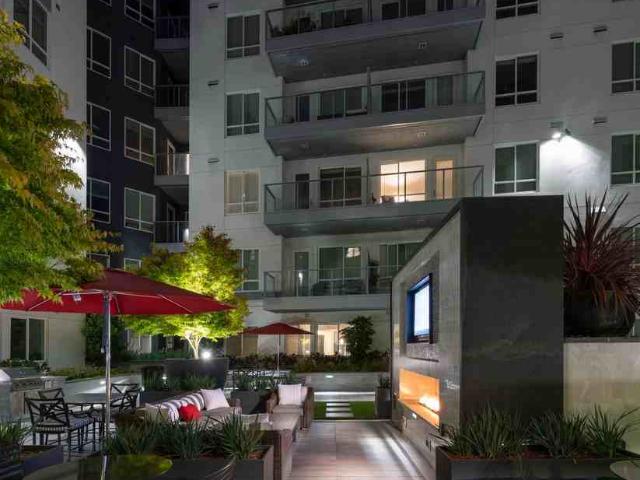 Apartment for rent in Koreatown Northgate, Oakland
