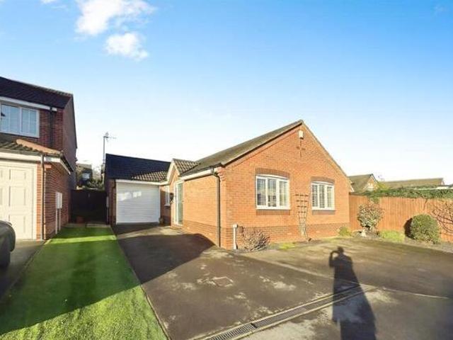 House for sale in Potters Corner, East Midlands