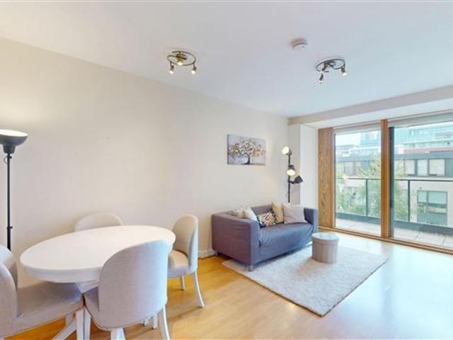 Apartment to rent in Bluebell, North Tipperary