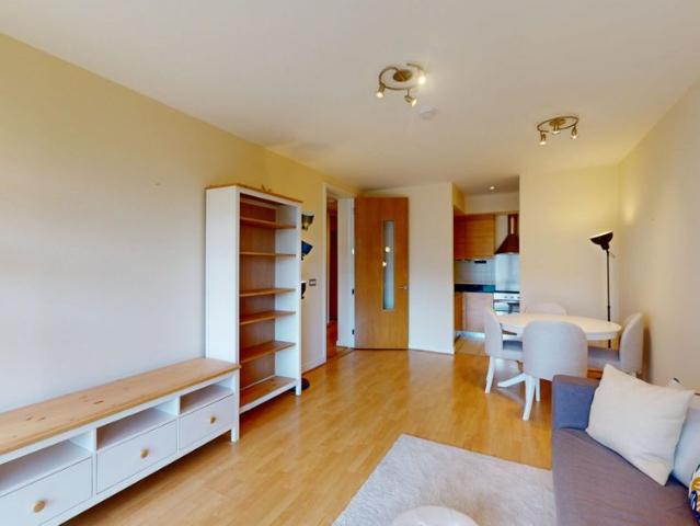 Apartment to rent in Bluebell, North Tipperary