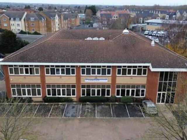 House for sale in Waltham Cross, Broxbourne