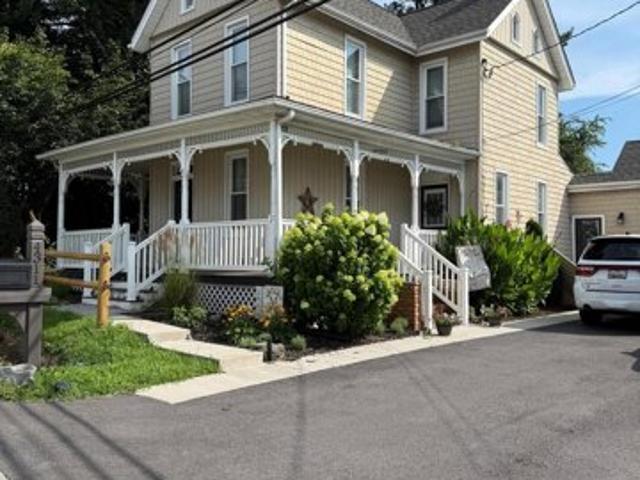 House for sale in Manchester