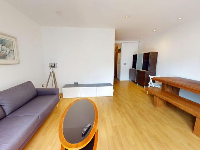 Apartment to rent in Bluebell, North Tipperary