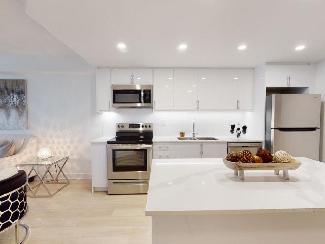 Apartment for rent in Georgina, Ontario