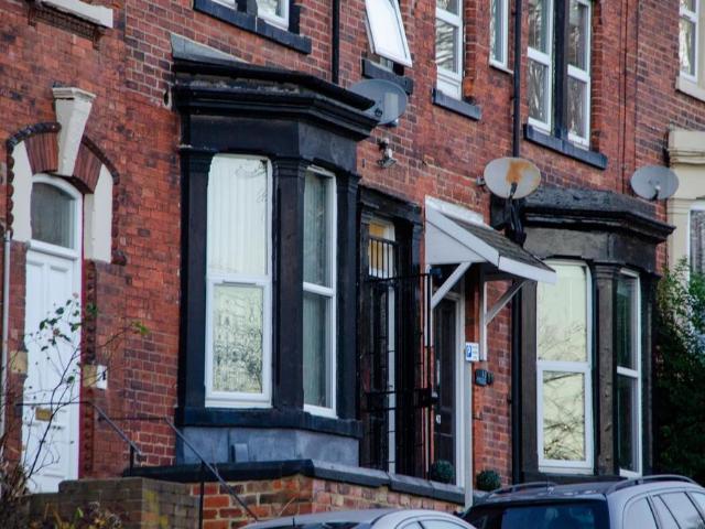 House for rent in Hyde Park, West Yorkshire