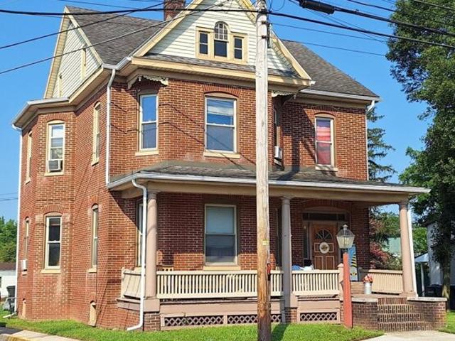 House for sale in New Oxford
