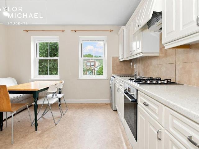 House for rent in Hanover & Queen's Park, Brighton