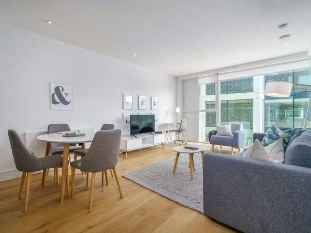 Apartment to rent in Bluebell, North Tipperary