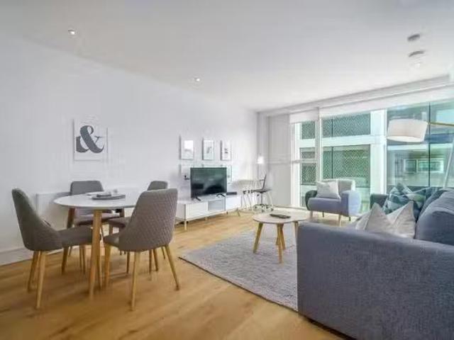 Apartment to rent in Bluebell, North Tipperary