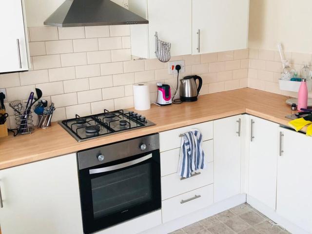 Apartment for rent in Nangreaves, Wales