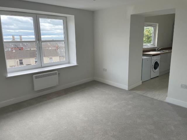 Apartment for rent in Mount Pleasant, Swansea