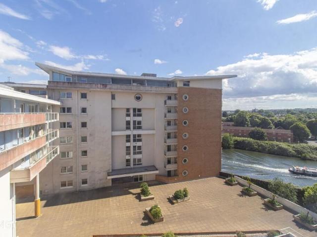 Apartment for rent in City Centre, Falcon Lodge