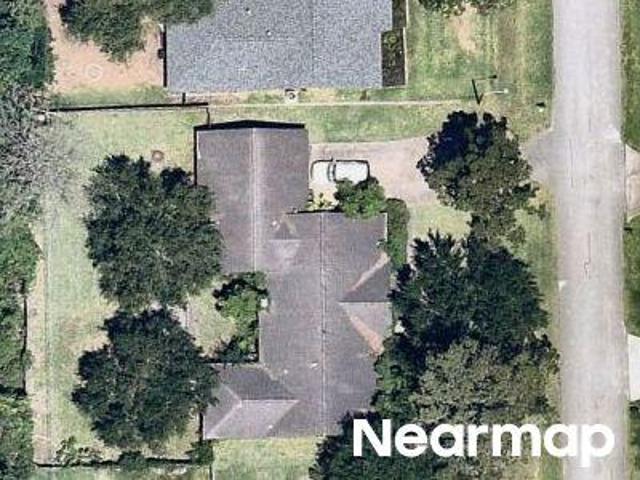 House for sale in Dickinson, Galveston County