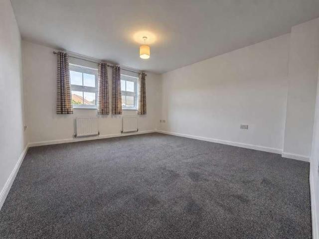 Townhouse for rent in Shamblehurst, Eastleigh