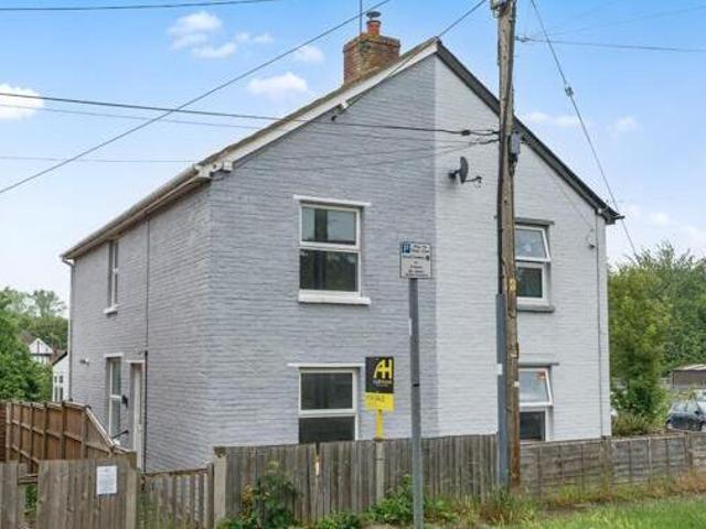 House for sale in Barton Stacey, Hampshire