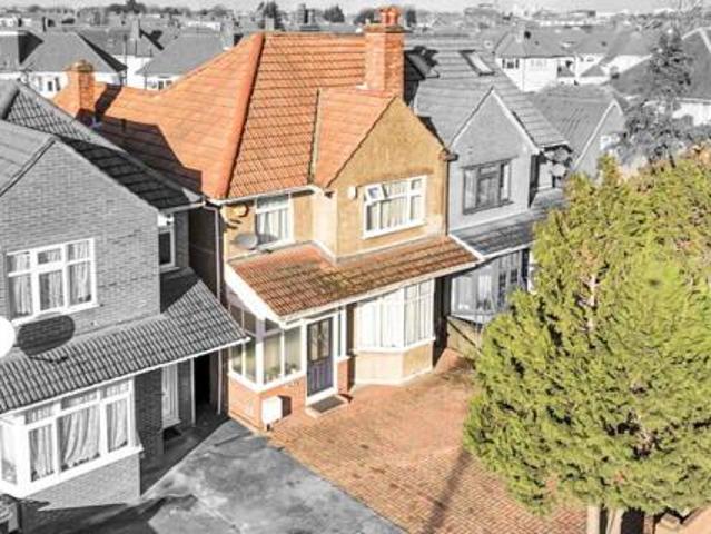 House for sale in Greater London
