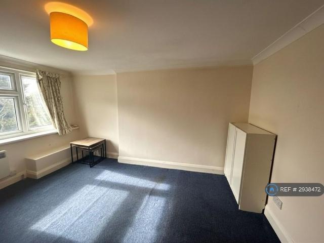 Apartment for rent in London Borough of Hounslow, Greater London