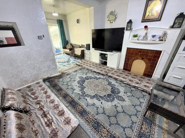 House for rent in London Borough of Richmond upon Thames, Greater London