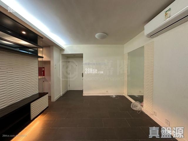 位於 沙田 Sha Tin, 香港 Hong Kong, 提供 出售 的 公寓