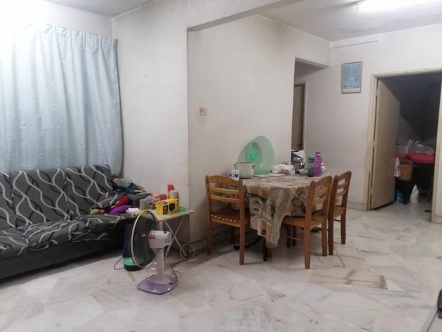 Apartment for sale in Country Heights Damansara, Kuala Lumpur