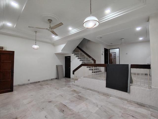 Terraced House for sale in Country Heights Damansara, Kuala Lumpur