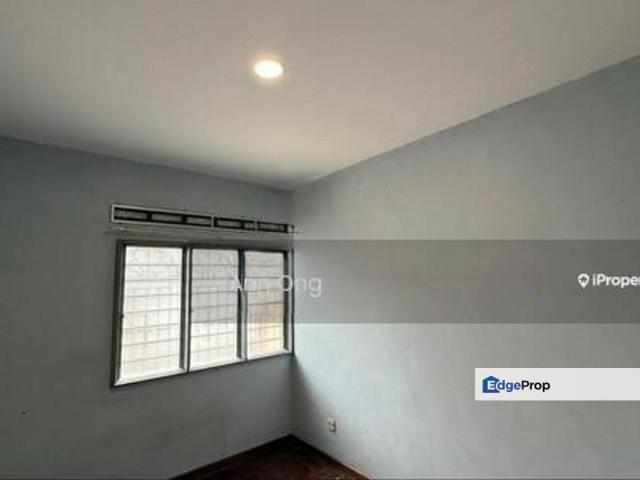 House for sale in Country Heights Damansara, Kuala Lumpur