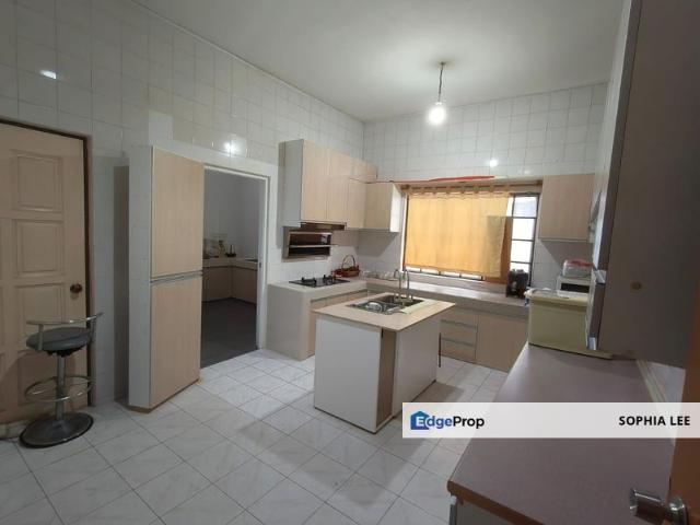 House for sale in Country Heights Damansara, Kuala Lumpur
