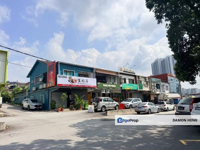 Shop for rent in Country Heights Damansara, Kuala Lumpur