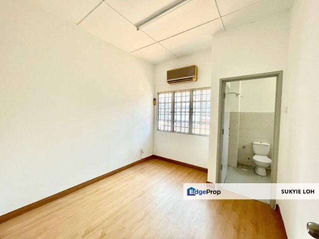 House for sale in Country Heights Damansara, Kuala Lumpur