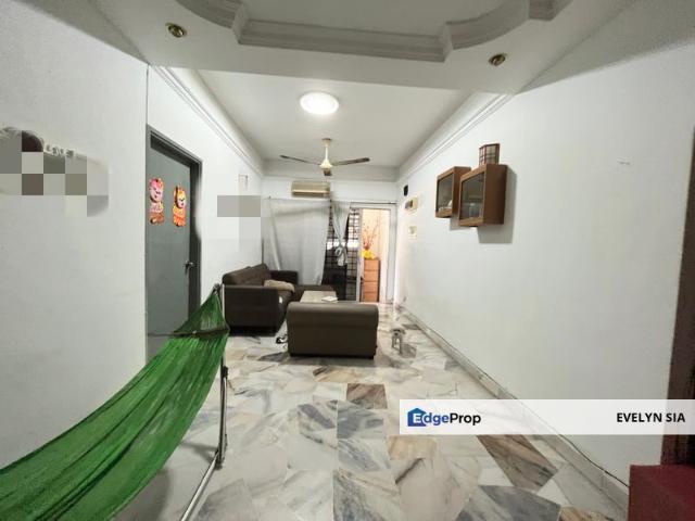 House for sale in Country Heights Damansara, Kuala Lumpur