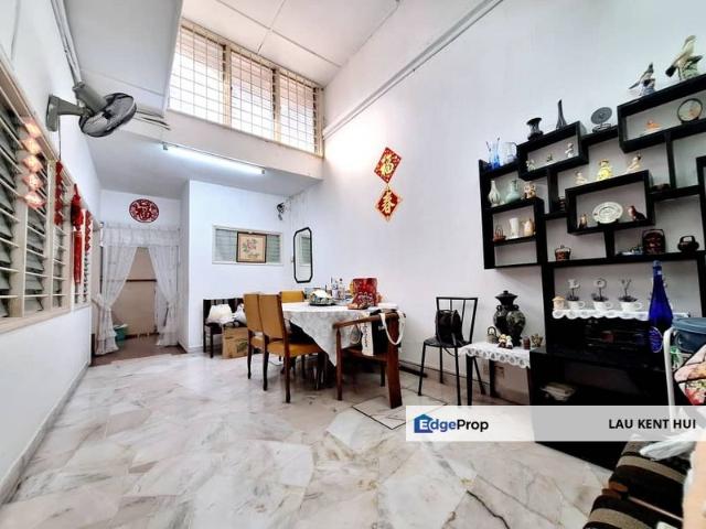 House for sale in Country Heights Damansara, Kuala Lumpur