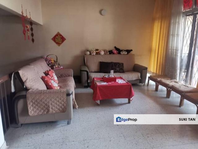 House for sale in Country Heights Damansara, Kuala Lumpur