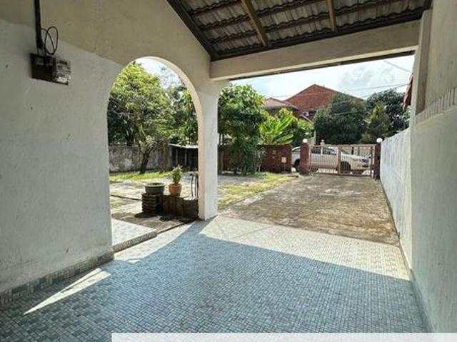 House for sale in Country Heights Damansara, Kuala Lumpur