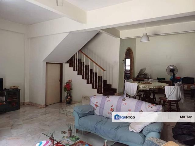 House for sale in Country Heights Damansara, Kuala Lumpur