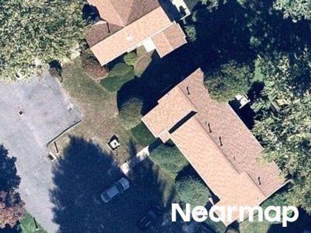 Condo for sale in Stratford
