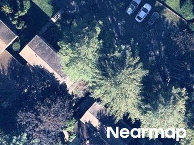 Condo for sale in Stratford