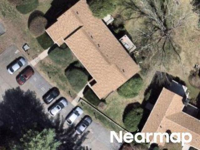 Condo for sale in Stratford