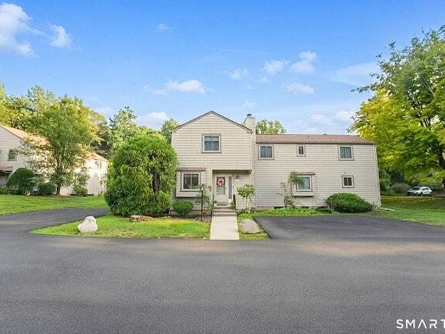 Condo for sale in Stratford, Connecticut