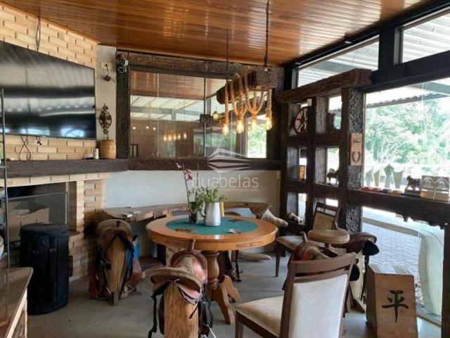 Casa venda em Região Imediata de São José dos Campos, Região Metropolitana do Vale do Paraíba e Litoral Norte