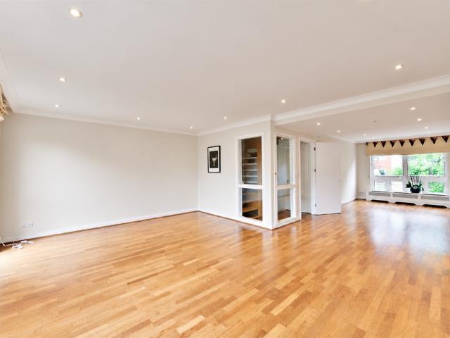 House for rent in South Hampstead, Greater London