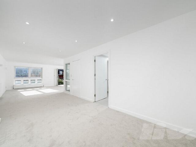 House for rent in Swiss Cottage, Greater London